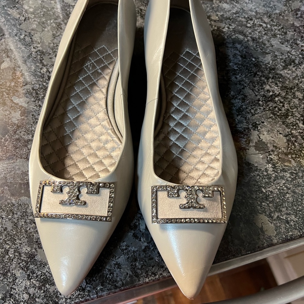 Brand new real Tory Burch flats